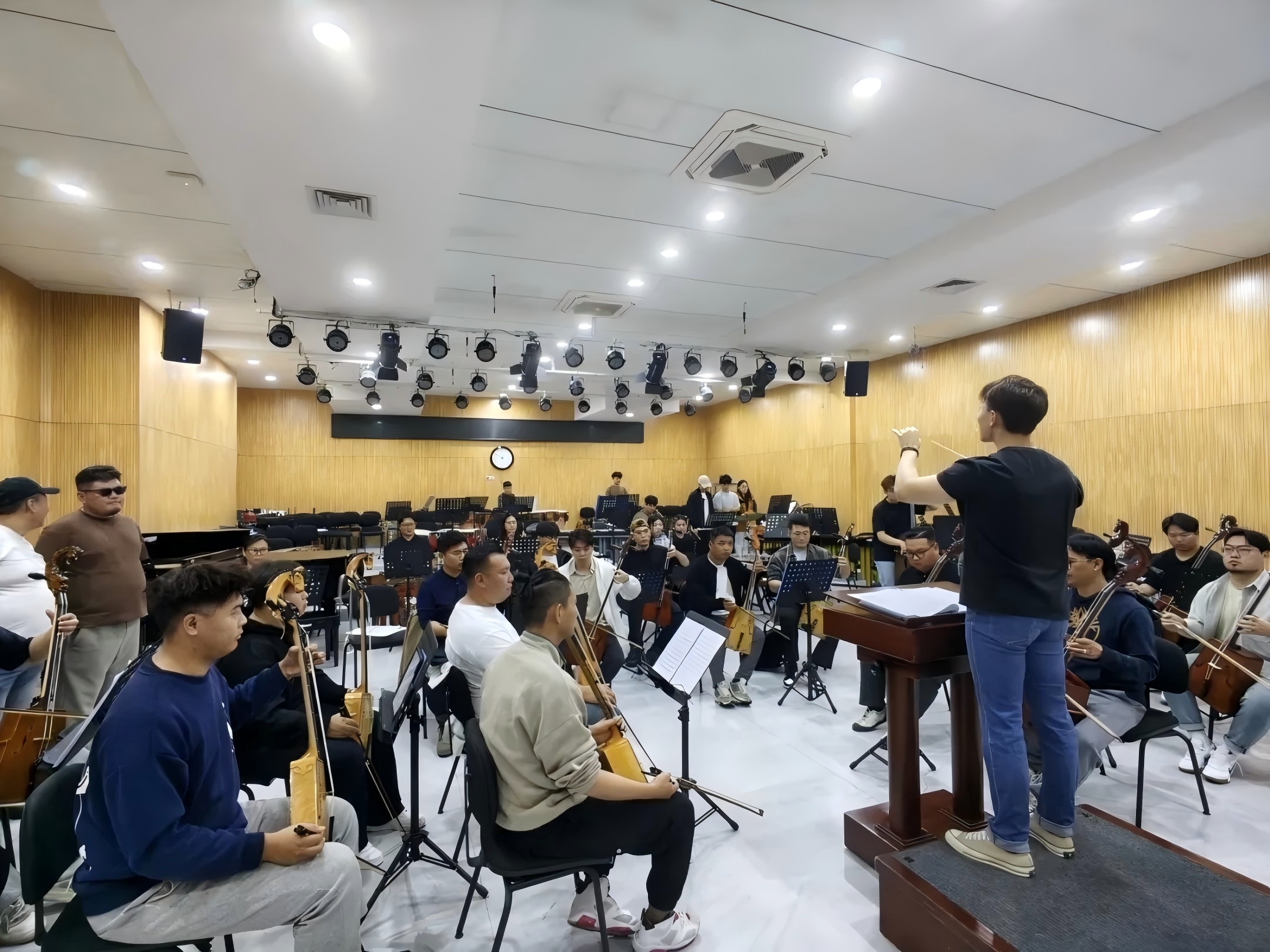 开云集团官网开云(中国)《北疆沃野》国家大剧院“春华秋实”展演专场